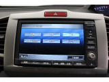 ホンダ純正HDDナビなのでダッシュボードにスッキリと収まっています。土地勘の無い所でも迷わず安心ですね!AVも色いろ視聴出来るのでドライブも楽しくなります!