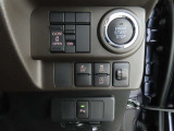 左側電動のスライドドアで楽々スムース!運転席からも開閉の操作もできます♪キーのスイッチひとつで自動開閉できる便利な機能もついてます♪