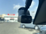 【ドライブレコーダー】時間に合わせた情報をしっかりと録画録音いたします。運転に際してのトラブルや事故などの映像もしっかりと録音録画いたします。