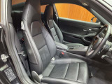 911 カレラ4S 4WD 本革シート
