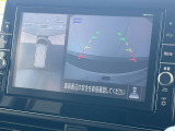 【アラウンドビューモニター】専用のカメラにより、上から見下ろしたような視点で360度クルマの周囲を確認することができます☆死角部分も確認しやすく、狭い場所での切り返しや駐車もスムーズに行えます。