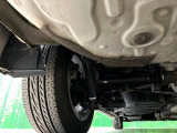お車を安心してお乗りいただく為には、足回りの定期点検が欠かせません。サービスサポート(有償保証)では無料点検もご提供しており、安心のカーライフをお過ごしいただけるサポート体制が整っています。