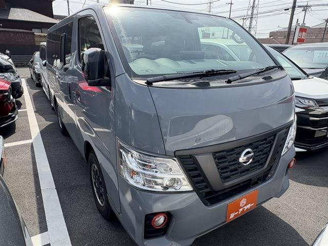 NV350キャラバン2.5 プレミアムGX ロング ブラックギア ディーゼル 4WD禁煙車 アルパインナビ