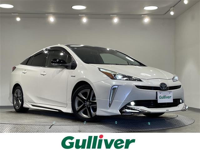 トヨタ プリウス 