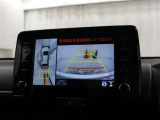 全周囲モニター。上から見たような視点で駐車の際に運転のサポートして頂けます。