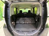 普段のお買い物や通勤、送迎等に十分な荷室スペースを確保しております。セカンドシートを倒すと、大きな荷物の積載も可能です♪