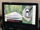 【パノラミックビューモニター】専用のカメラにより、上から見下ろしたような視点で360度クルマの周囲を確認することができます☆死角部分も確認しやすく、狭い場所での切り返しや駐車もスムーズに行えます。