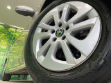 【15インチアルミホイール】外観にマッチしたアルミホイールを装着しております。各種アルミホイールや、スタッドレスタイヤも取扱いしております。是非ご相談ください♪