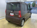 当店では車両本体価格以外に、諸費用を含めた支払総額も表示しておりますので、お客様の予算にピッタリのおクルマお選びができます。コーティングやJAFをセットにしたオトクな購入パックも好評です。