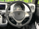 ステアリングも使用感が少なく、きれいな状態となっております♪