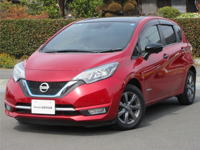 ノート 1.2 e-POWER メダリスト ブラックアロー 