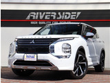 三菱 アウトランダー PHEV 2.4 P 4WD  エレガント&スポーティパッケージサンルー