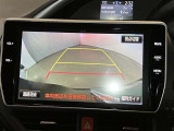 バックガイドモニターで、後方を確認しながら安心して駐車することができます。運転初心者も熟練者も必須の機能ですよ!