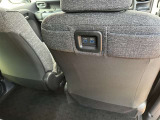 ゆとりある広々とした車内空間は、ドライブを始め買い物やレジャーなど、幅広く活躍します。一人でもみんなとでもお出かけを楽しみましょう!