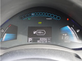 10セグ残り、これは新車時の満タンが12セグスタートなのでまだまだ電池が元気な証拠ですね!さすが2万KM!!