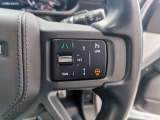 【アダプティブクルーズコントロール】前方車両を認識して自動で追従していくアダプティブクルーズコントロールが搭載されております。渋滞時などでも大変便利な機能になります。