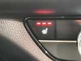 フロント両席にはシートヒーターが付いています!寒い日に便利な装備ですね。