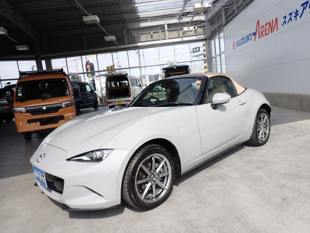 ロードスター 1.5 S レザーパッケージ V セレクション マツダコネクトナビ フルセグTV