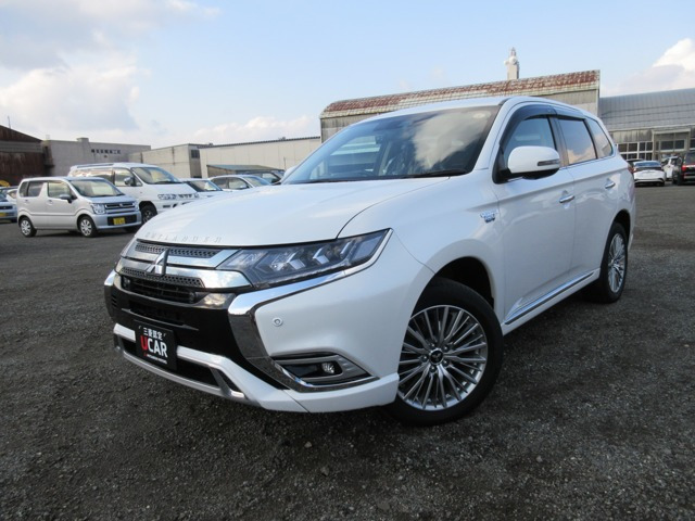 アウトランダーPHEV 2.4 G 4WD 
