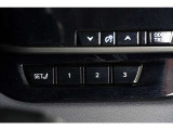 運転席3名分のメモリー機能付きです。