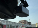 【ドライブレコーダー】時間に合わせた情報をしっかりと録画録音いたします。運転に際してのトラブルや事故などの映像もしっかりと録音録画いたします。