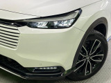 【シーケンシャルターンランプ付きLEDヘッドライト】人気の『流れるウィンカー』付きのLEDヘッドライトを装備♪高級感はもちろん、点灯時は存在感たっぷりで他車からも認識されやすく安心です。