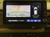 バックでの車庫入れも安心です! リアカメラが付いているバックモニター付のナビを装備しております。バンパーについているソナーや、操作線もついており距離感も画面から確認できます。