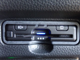 ■【ETC車載器】が装備されています。セットアップをしてお渡しとなり、ETCカードを差し込むだけで高速道路の利用が可能です。