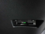 ETCです。料金所をスムーズに通過できます。スマートICの利用も可能に!セットアップ作業のみで使用可能です。