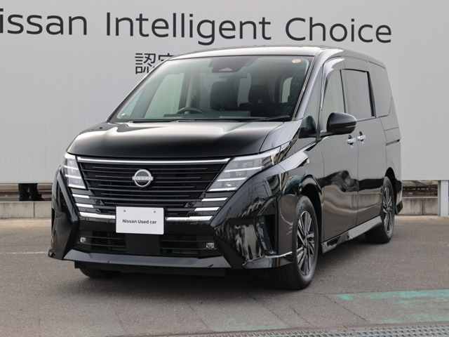 セレナ 1.4 e-POWER ハイウェイスターV 