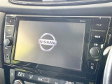 【純正ナビ】人気の純正ナビを装備しております。ナビの使いやすさはもちろん、オーディオ機能も充実!キャンプや旅行はもちろん、通勤や買い物など普段のドライブも楽しくなるはず♪