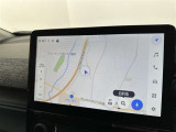 純正ナビを装備。タッチパネル式で使いやすく、お出かけもラクラクです。