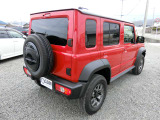 人気のジムニーノマド入庫しました!レッド&times;ブラックのツートンカラー!ガラスコーティング・リアスモークフィルム施工済み。それぞれ施工証明証有ります。