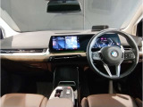 ☆センターパネルを運転席側に僅かに傾けたBMW独特のインパネ☆【駆け抜ける歓び】はここからもスタートしております☆
