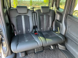 2列目シートです。十分な広さが確保されております!!