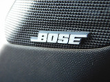 BOSEプレミアムサウンドシステムを装備しております。車内で流れるサウンドもお楽しみいただけます!
