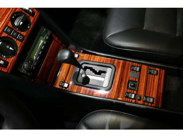 メルセデス・ベンツ ミディアムクラスワゴン 300TE の中古車詳細