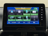 【純正9インチディスプレイオーディオ】FM・AMラジオやBluetooth接続など多彩な機能を搭載しています。CarPlay、AndroidAutoにも対応。