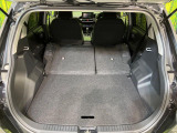 普段のお買い物や通勤、送迎等に十分な荷室スペースを確保しております。セカンドシートを倒すと、大きな荷物の積載も可能です♪
