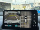 駐車時に便利な全方位モニターが付いていますので車庫入れも安心&安全です!