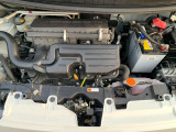 エンジンルーム内の綺麗さが、「状態の良さ」を物語っておりますね!