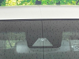 【トヨタセーフティセンス】走行中に前方の車両等を認識し、衝突しそうな時は警報とブレーキで衝突回避と被害軽減をアシスト。より安全にドライブをお楽しみいただけます。