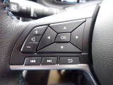 ステアリングスイッチが装備されておりステアリングから手を離す事無くオーディオ類の操作が可能ですので非常に便利です♪