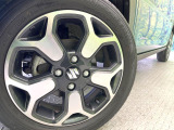 【純正15インチアルミホイール】外観にマッチした純正アルミホイールを装着しております。各種社外アルミホイールや、スタッドレスタイヤも取扱いしております。是非ご相談ください♪