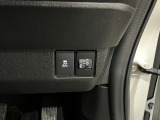 【VSA】車の横滑りを制御し、『走る・曲がる・止まる』の全領域で車の安全性を確保するシステムです!その他、安全装備もバッチリです!