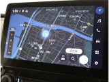 純正ナビを装備。タッチパネル式で使いやすく、お出かけもラクラクです。