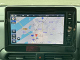 純正ナビゲーションです。ブルートゥースも使えて、TVも観れますよ!