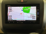 ナビゲーションはフルセグTV対応のGathers純正メモリーナビを搭載しています。Bluetoothオーディオ機能がありますので、スマートフォンなどの音楽も再生できます。