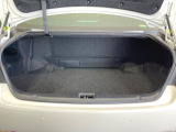 普段のお買い物や通勤、送迎等に十分な荷室スペースを確保しております。