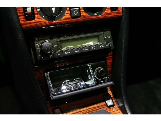 メルセデス・ベンツ ミディアムクラスワゴン 300TE の中古車詳細